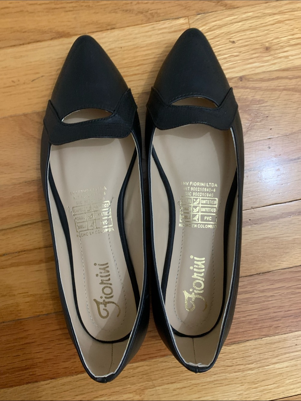 Black Pointed Cutout Flats